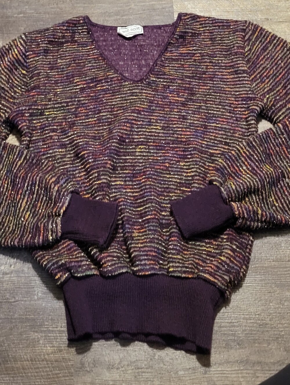 Eric Scot Vinatage 80s Multicolor V-Neck Women's Sweater - Purple Accents